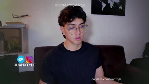 . online show from September 2025 02:33:01 AM