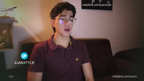 . online show from October 2025 07:03:01 PM