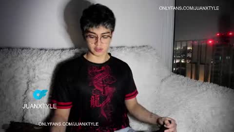 Snapshot of juancamroom chatting on June 2026 04:44:02 AM . online show from June 2026 04:44:02 AM