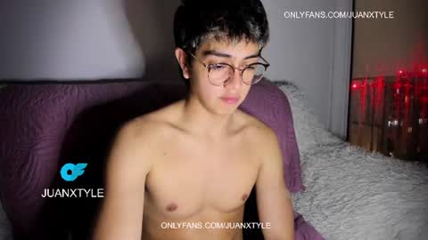 Snapshot of juancamroom chatting on July 2026 04:19:01 AM . online show from July 2026 04:19:01 AM