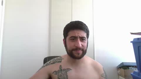 Snapshot of juancvrlos chatting on October 2025 09:25:02 PM juancvrlos online show from October 2025 09:25:02 PM