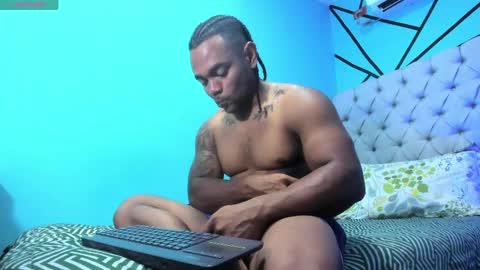 Snapshot of juande_24 chatting on April 2026 03:39:02 PM independent model online show from April 2026 03:39:02 PM