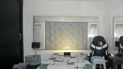 Juan Diego Uribe online show from February 2025 04:03:02 AM