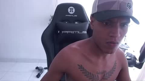 juandiegosv online show from June 2026 05:37:01 PM