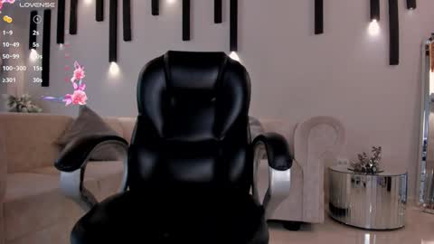 Snapshot of juanitaclay chatting on January 2025 05:51:02 PM Juanita Clay online show from January 2025 05:51:02 PM