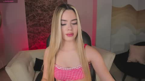 Snapshot of juanitaclay chatting on April 2026 08:01:02 PM Juanita Clay online show from April 2026 08:01:02 PM