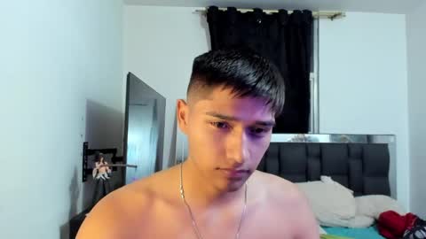 Snapshot of juanjo_ferrari chatting on April 2026 03:37:02 AM juanjo ferrari online show from April 2026 03:37:02 AM