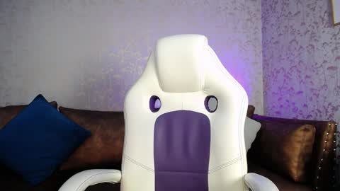 Snapshot of juank_fit45 chatting on April 2026 06:19:01 AM Juan k online show from April 2026 06:19:01 AM