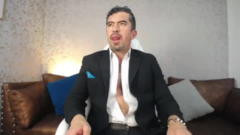 Snapshot of juank_fit45 chatting on April 2026 05:53:02 PM Juan k online show from April 2026 05:53:02 PM