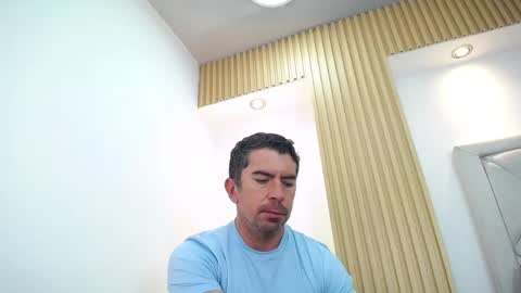 Snapshot of juank_fit45 chatting on April 2026 01:02:01 PM Juan k online show from April 2026 01:02:01 PM