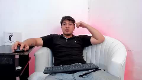 Snapshot of juanmechanic chatting on June 2026 03:35:02 PM JUAN online show from June 2026 03:35:02 PM