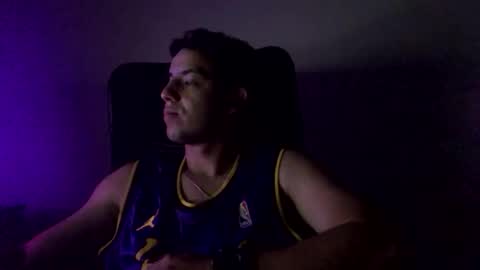 Snapshot of juannvalencia11 chatting on April 2026 04:34:01 AM juannvalencia11 online show from April 2026 04:34:01 AM