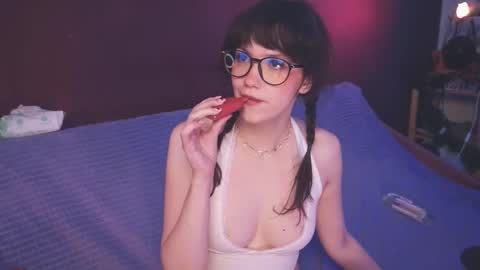 Arina online show from December 2024 04:50:01 PM