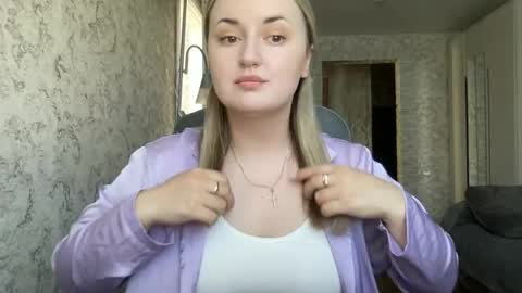 Snapshot of judevalenti chatting on June 2026 04:29:01 AM JudeValenti online show from June 2026 04:29:01 AM
