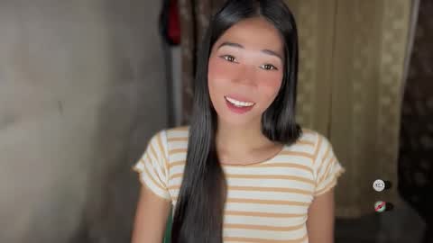 Snapshot of judy_fuckdoll chatting on April 2026 06:59:02 PM JUDY online show from April 2026 06:59:02 PM