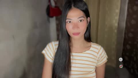 Snapshot of judy_fuckdoll chatting on April 2026 01:39:01 AM JUDY online show from April 2026 01:39:01 AM