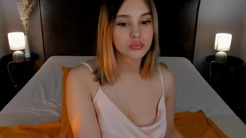 Angelica online show from February 2025 05:04:01 AM