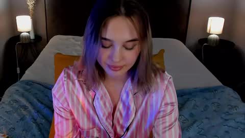 Angelica online show from February 2025 01:40:02 PM