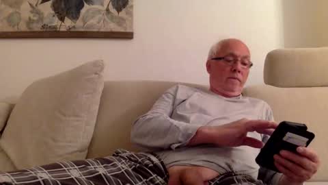 Snapshot of juergener342205 chatting on April 2026 02:21:01 AM juergener342205 online show from April 2026 02:21:01 AM