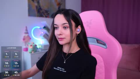 Angelina online show from November 2025 10:47:01 AM