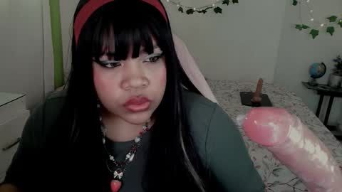 Snapshot of juicy_elenxx chatting on January 2026 06:23:02 PM EleN online show from January 2026 06:23:02 PM