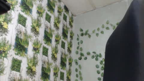 Snapshot of juicy_gold22 chatting on January 2025 10:37:01 PM Mariagold online show from January 2025 10:37:01 PM