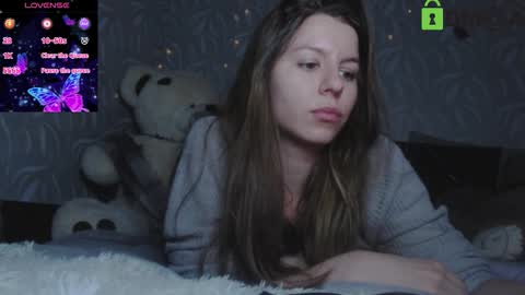 laura online show from October 2025 12:44:02 PM