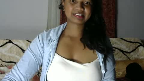 stellah online show from July 2026 01:40:01 AM