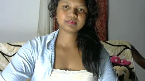 stellah online show from July 2026 02:05:17 AM