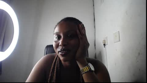 Elena online show from May 2026 07:22:02 PM