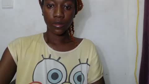 Snapshot of juicyberryx chatting on May 2026 08:56:01 AM queen online show from May 2026 08:56:01 AM