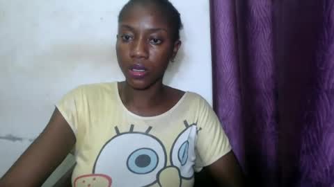 Snapshot of juicyberryx chatting on July 2026 09:19:02 PM queen online show from July 2026 09:19:02 PM
