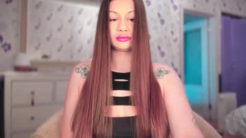 Snapshot of juicyhelenx chatting on October 2025 07:19:01 AM Elena online show from October 2025 07:19:01 AM