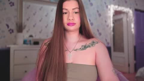 Snapshot of juicyhelenx chatting on October 2025 02:40:01 PM Elena online show from October 2025 02:40:01 PM