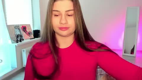 Snapshot of juicyhelenx chatting on May 2026 12:02:02 PM Elena online show from May 2026 12:02:02 PM