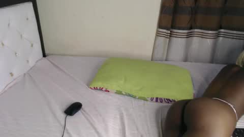 juicymunirah online show from September 2025 03:50:01 PM