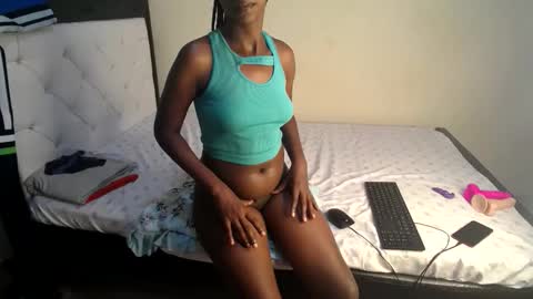 juicymunirah online show from April 2026 12:52:02 AM