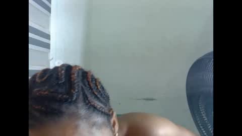 juicynpinkx online show from April 2026 11:51:02 AM