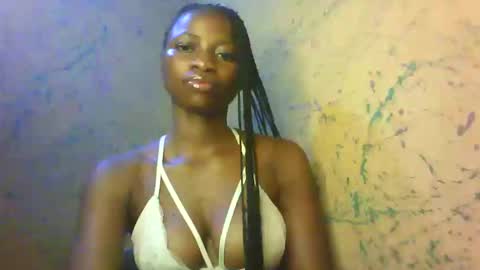 juicypiexx online show from September 2025 12:55:01 AM