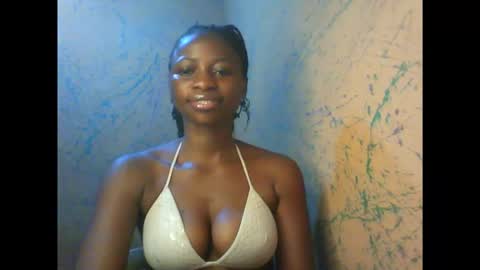 juicypiexx online show from September 2025 01:18:01 AM