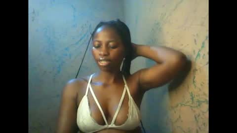 juicypiexx online show from September 2025 03:33:02 AM