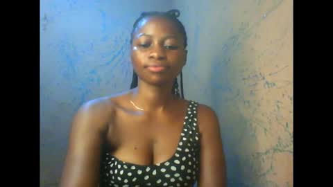 juicypiexx online show from November 2025 01:44:01 AM