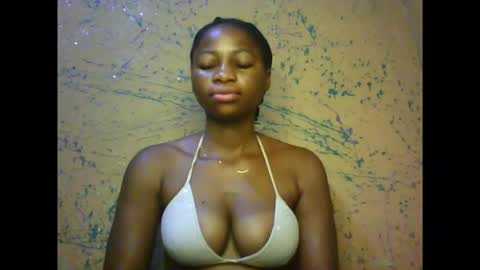 juicypiexx online show from December 2025 04:18:02 AM