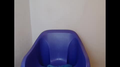 juicyxpink online show from March 2025 10:56:02 AM