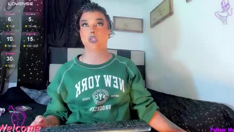 Snapshot of jujubee_lander chatting on April 2026 07:58:02 PM Jujubee online show from April 2026 07:58:02 PM