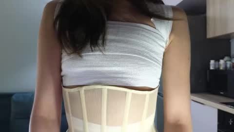 Snapshot of jujuyang chatting on March 2025 06:37:01 PM Julia online show from March 2025 06:37:01 PM