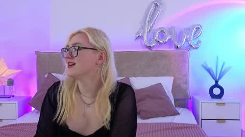 Snapshot of jules_nightt chatting on April 2026 09:52:01 PM Jules Nightt online show from April 2026 09:52:01 PM