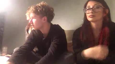 Snapshot of jules_vondi chatting on December 2025 04:17:02 AM jules_vondi online show from December 2025 04:17:02 AM