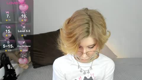 Snapshot of julescrown chatting on February 2025 04:14:02 AM Jules online show from February 2025 04:14:02 AM