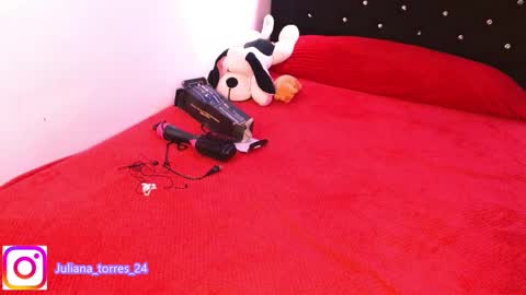 Snapshot of juli_69 chatting on January 2025 07:28:02 PM Juliana Torres online show from January 2025 07:28:02 PM